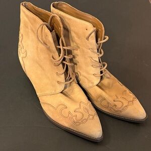 Amanda Smith ankle boots